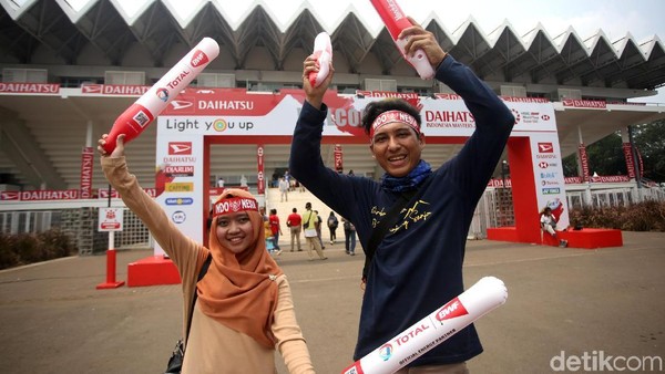 Antusias Suporter Meriahkan Final Indonesia Masters 2020
