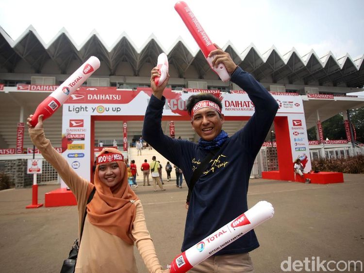 Antusias Suporter Meriahkan Final Indonesia Masters 2020