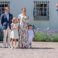 Akhir tahun lalu, Raja Karl XVI Gustaf dari Swedia mencabut hak istimewa kelima cucunya sebagai anggota keluarga kerajaan. Gelar mereka sebagai Royal Highness dicopot bukan karena drama keluarga. (Foto: Julia Reinhart/Getty Images)