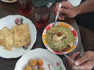 Nasi Lesah Magelang yang Berkuah Gurih Ini Cocok Buat Penghangat Pagi