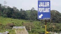 Jalur penyelamat ini dibuat untuk mengantisipasi dan meminimalisasi angka kecelakaan yang kerap terjadi di jalur penghubung Subang-Kabupaten Bandung Barat (KBB).