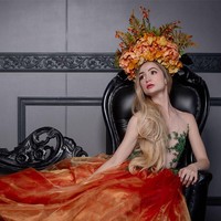 Sarah memiliki hampir semua kostum dari karakter putri terkenal, seperti Belle dari Beauty and The Best, Aurora dari Sleeping Beauty, Ariel dari Little Mermaid, Rapunzel, dari Princess Merida dari Brave, Snow White, hingga Elsa dan Anna dari Frozen. Foto: Instagram