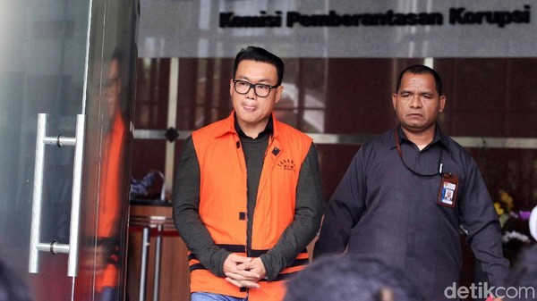 Penyidikan Usai, Eks Dirut Perum Perindo Segera Disidang