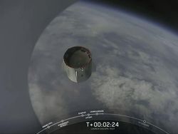 Detik-detik Roket Falcon 9 Milik SpaceX Meledak di Udara