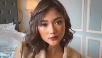 Seperti saat Marion Jola tampil dengan blazer. Dok. Instagram/lalamarionmj