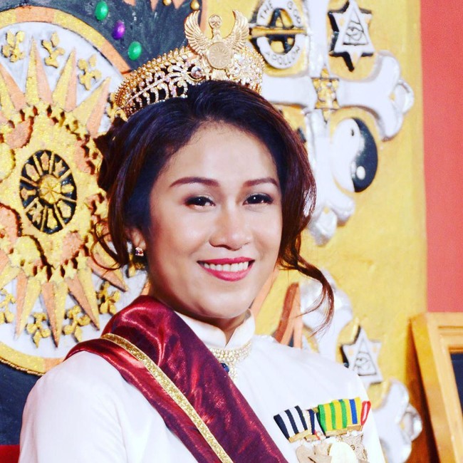 Fakta Kulineran Permaisuri Palsu Hingga Musibah Konsumsi Boba
