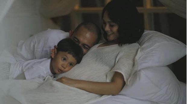 Puisi Menyentuh Andien, Umumkan Kehamilan Keduanya