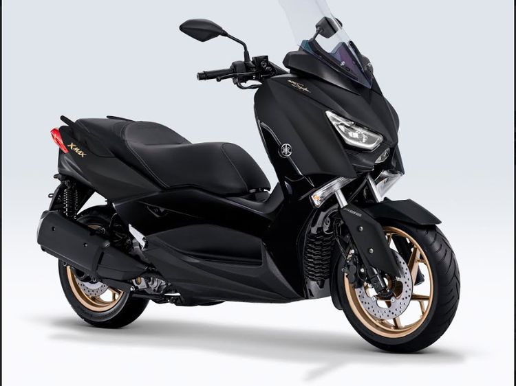 Wajah Segar Xmax dan Aerox Maxi Signature