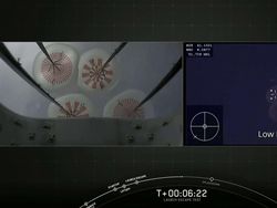 Detik-detik Roket Falcon 9 Milik SpaceX Meledak di Udara