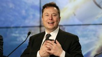 Elon Musk Dukung Ayah yang Kehilangan Hak Asuh karena Anak Ganti Gender