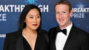 Priscilla merupakan anak imigran China-Vietnam yang mengungsi ke Amerika. Selain sibuk mengurusi dua buah hati mereka, Priscilla juga aktif berkecimpung di yayasan Chan Zuckerberg Initiative. Foto: Ian Tuttle/Getty Images