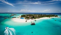 Maldives telah membuka kembali pariwisatanya sejak 15 Juli lalu.  Industri pariwisata menyediakan 80.400 lapangan kerja di sana.(iStock)