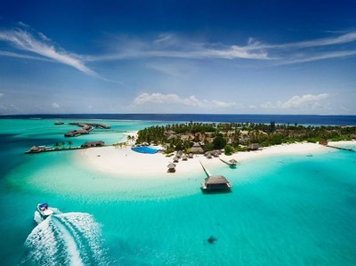 Ada 1.000 Turis Tajir Malas-malasan di Maldives Saat Corona