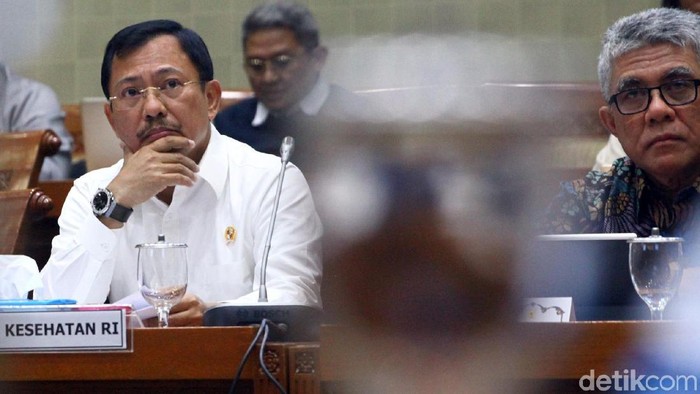 Komisi IX DPR menggelar rapat dengar pendapat (RDP) untuk membahas kenaikan iuran BPJS Kesehatan. Menkes Terawan Agus Putranto turut hadir di rapat tersebut.