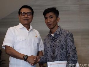 Bertemu Perakit Pesawat Asal Pinrang, Moeldoko Bicara Manajemen Talenta