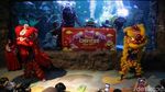 Foto: Tahun Baru Imlek, Ada Atraksi Barongsai di Bawah Air