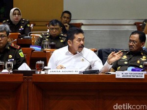 Jaksa Agung Tindak Lanjuti Skandal Impor Emas Rp 47,1 T