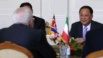 Menlu Korea Utara Ri Yong Ho Dicopot dari Jabatannya Menlu Korea Utara Ri Yong Ho Dicopot dari Jabatannya