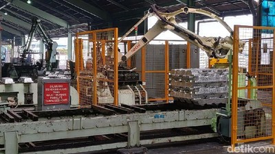 Mengintip Markas Produsen Aluminium Terbesar RI