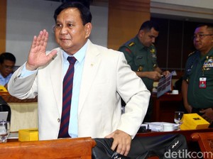 Prestasi Prabowo Menteri Terbaik Lewat Kacamata Survei