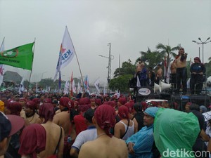 Serba-serbi Omnibus Law yang Ditolak Keras Buruh