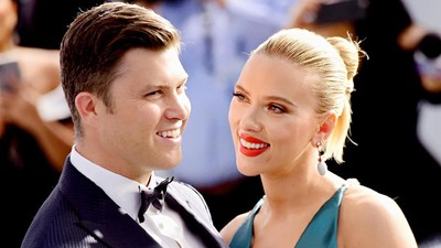 Scarlett Johansson Pamer Tato dan 11 Tindikan di SAG Awards 2020