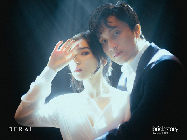 Penampilan Isyana dengan makeup minimalis pada foto prewedding-nya itu pun membuat wajahnya terlihat manis dan segar.  Foto: Instagram @thebridestory