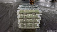 Aluminium ingot diproduksi dengan tiga tingkat kemurnian yang nantinya bisa dibentuk menjadi berbagai produk akhir seperti otopart dan kabel. Sedangkan aluminium foundry alloy dapat digunakan untuk menghasilkan velg, blok mesin kendaraan, rangka kendaraan, dan kebutuhan lainnya. Sementara aluminium billet dapat digunakan untuk menghasilkan badan gerbong kereta, rangka kendaraan, dan digunakan secara luas pada industri kabel dan konstruksi atap rumah.