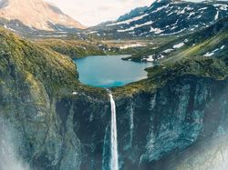 Deretan Foto Keren yang Diambil Pakai Drone