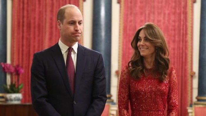 LONDON, ENGLAND - JANUARY 20: Prince William, Duke of Cambridge and Catherine, Duchess of Cambridge arrive at a reception to mark the UK-Africa Investment Summit at Buckingham Palace on January 20, 2020 in London, England. (Photo by Yui Mok - WPA Pool/Getty Images)