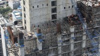 Kementerian Koordinator Bidang Perekonomian akan mengatur upah minimum pekerja dan rencana skema upah per jam dalam Draf RUU Omnibus Law Cipta Lapangan Kerja.