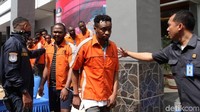Sebanyak 13 WNA itu berasal dari Nigeria, Pantai Gading, dan Guinea-Bissau.