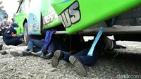 Selain itu, bus juga tidak memiliki izin angkutan pariwisata.