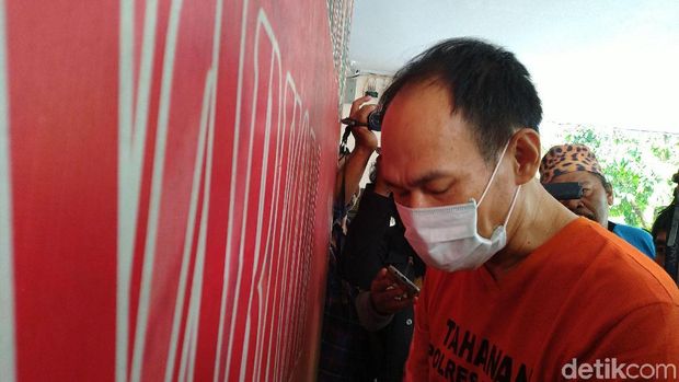 Dikendalikan Napi Vonis Mati, Pria Ini Produksi Ekstasi di Kontrakan di Senen