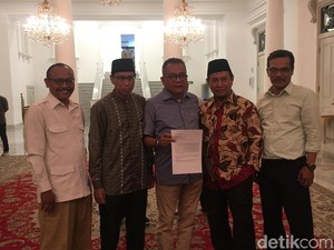 Gerindra dan PKS Serahkan Surat Nama Cawagub DKI ke Anies