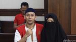 Didampingi Istri, Pria Pengancam Penggal Jokowi Jalani Sidang