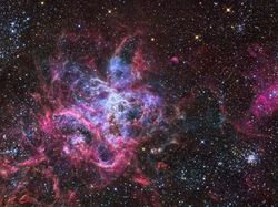 6 Objek Terbesar di Luar Angkasa