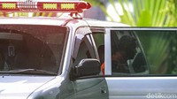 Seperti diketahu, Wahyu merupakan salah satu orang yang ditetapkan KPK sebagai tersangka dalam kasus suap penetapan pergantian antarwaktu (PAW) anggota DPR.