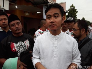 Respons Gibran soal Lirik Lagu FX Rudy Pamer Klambi Anyar