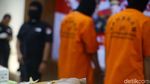 Dibekuk Polisi, Pengedar 70 Kg Sabu Tertunduk Malu