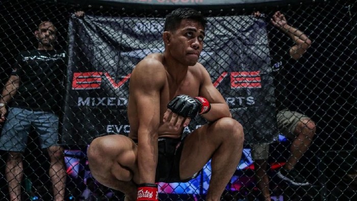 Petarung Indonesia di ONE Championship Eko Roni Saputra