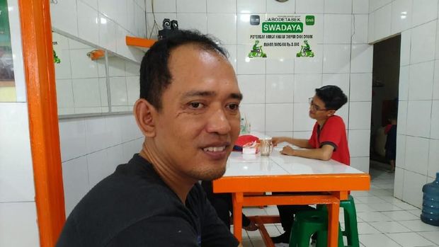 Wahidin, pemilik Warteg Mamoko Bahari
