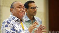 Sebagai informasi, Garuda Indonesia hari ini menggelar Rapat Umum Pemegang Saham Luar Biasa (RUPSLB). RUPSLB memutuskan Irfan Setiaputra menjadi dirut Garuda hingga Triawan Munaf menjadi Komisaris Utama.