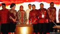 Acara ini dibuka oleh Menteri Tenaga Kerja dan Transmigrasi Ida Fauziah dan Wakil Ketua Komisi IV DPR Fraksi PKB Daniel Johan.