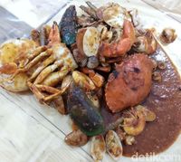 Asyik! Di Blitar Juga Bisa Nikmati Seafood ala Louisiana