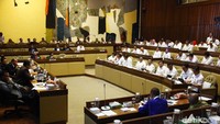 RDP digelar di ruang rapat Komisi II, kompleks MPR/DPR, Senayan, Jakarta, Rabu (22/1/2020), dan dipimpin Wakil Ketua Komisi II dari Fraksi NasDem Saan Mustopa. Ketua Komisi II Ahmad Doli Kurnia serta sejumlah direktur jenderal (dirjen) jajaran Kemendagri turut hadir.