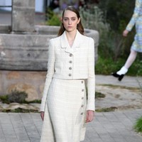 Fashion show koleksi Chanel Couture Spring 2020 di Paris Fashion Week, The Grand Palaris, Paris, Prancis. Photo by Pascal Le Segretain/ Getty Images.