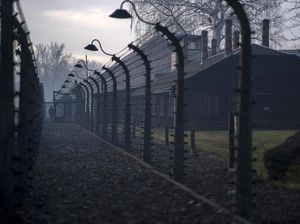 Grafiti Anti-Semit Muncul di Kamp Konsentrasi Nazi, Polisi Buru Pelaku