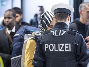Sulit Rekrut Pegawai, Polisi Jerman Perlonggar Persyaratan Bagi Pelamar