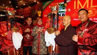Acara ini juga dihadiri sejumlah tokoh agama.